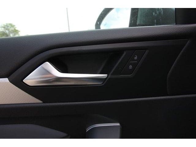 2026 Volkswagen Jetta - Image 40