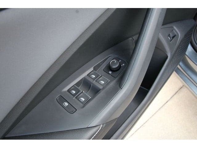 2026 Volkswagen Jetta - Image 39