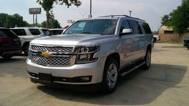 2018 CHEVROLET Suburban