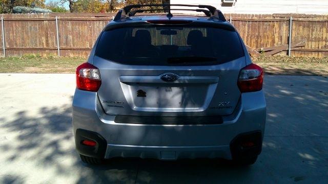 2015 SUBARU XV - Image 3