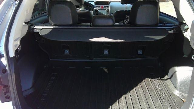 2015 SUBARU XV - Image 4