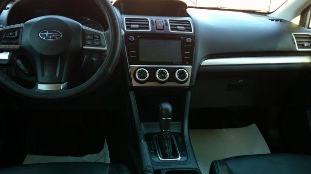 2015 SUBARU XV - Image 10