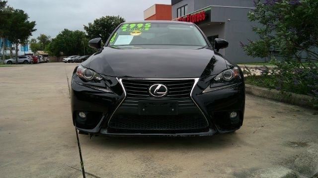 2015 LEXUS IS - Image 3