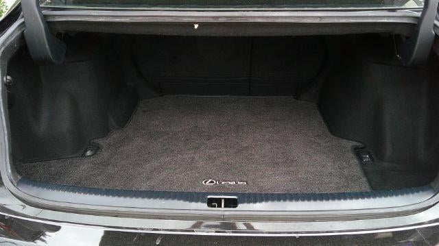 2015 LEXUS IS - Image 6