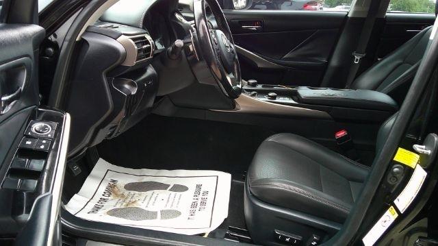 2015 LEXUS IS - Image 7