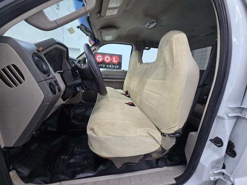 2010 FORD F-250 - Image 12