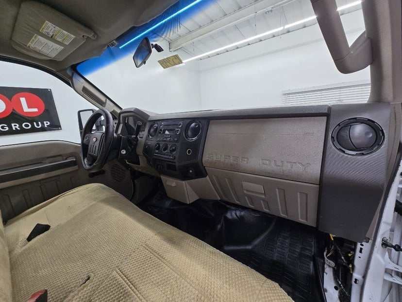 2010 FORD F-250 - Image 19