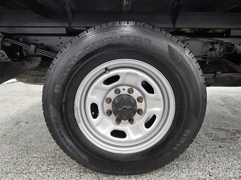 2010 FORD F-250 - Image 27