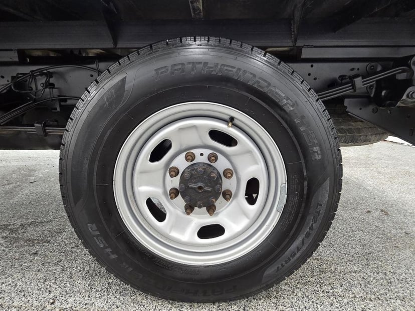 2010 FORD F-250 - Image 30