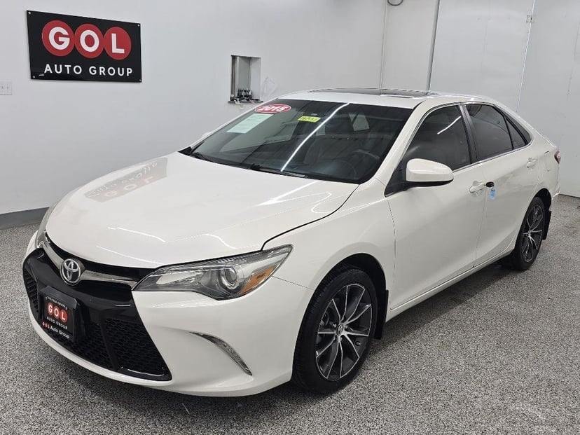2015 TOYOTA Camry
