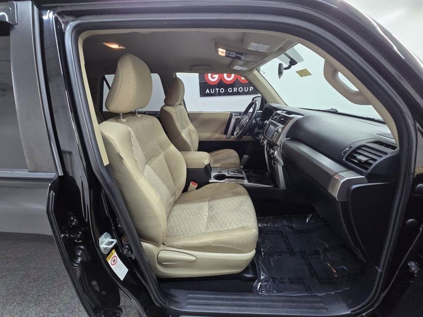 2015 TOYOTA 4Runner - Image 18