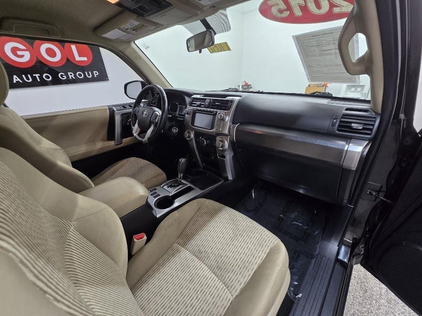 2015 TOYOTA 4Runner - Image 19