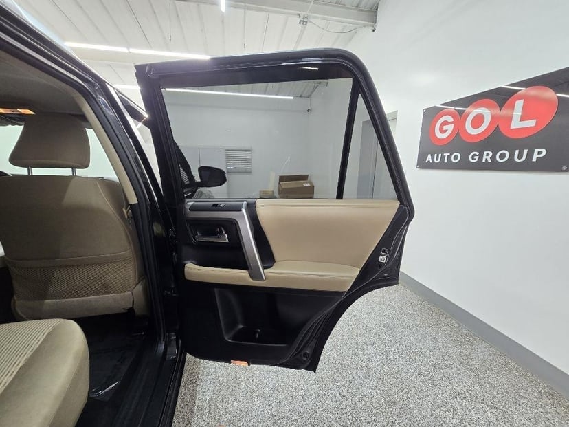 2015 TOYOTA 4Runner - Image 26