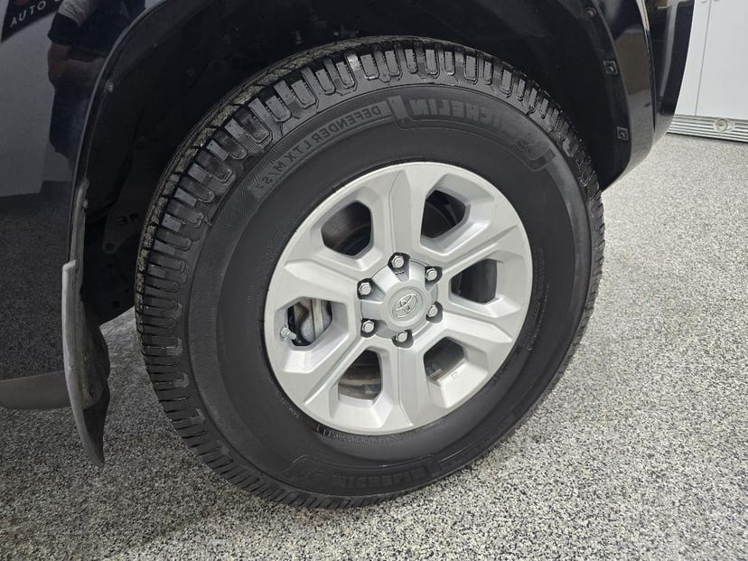 2015 TOYOTA 4Runner - Image 31