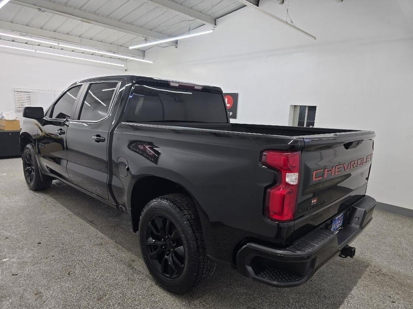 2020 CHEVROLET Silverado - Image 4