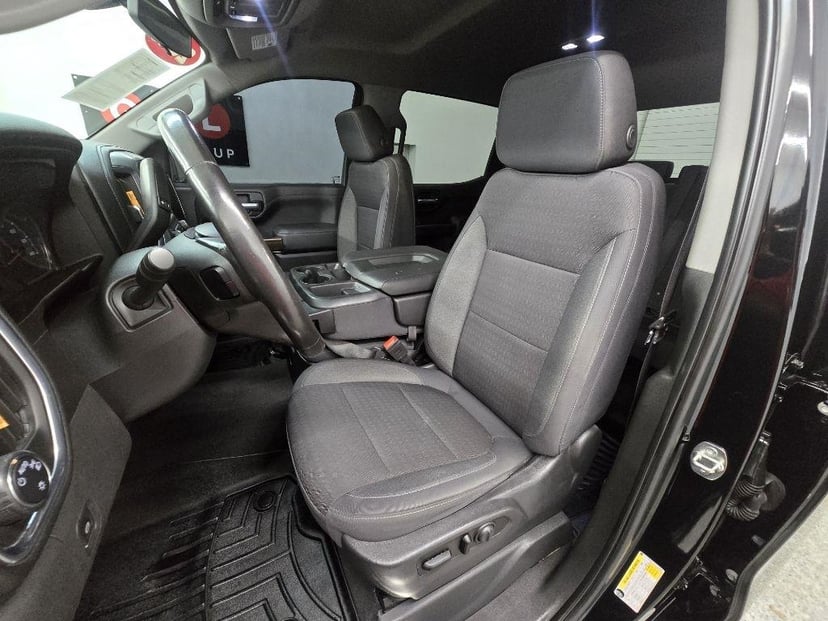 2020 CHEVROLET Silverado - Image 12