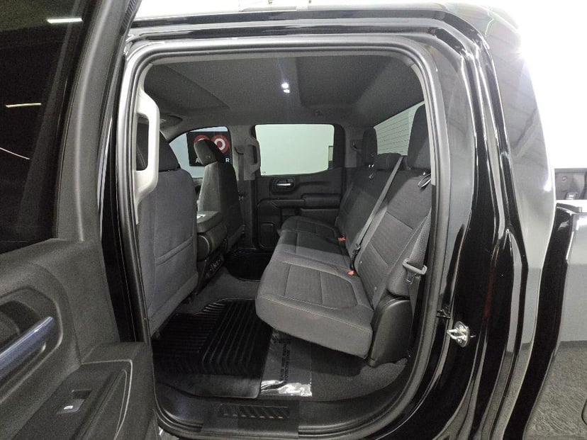 2020 CHEVROLET Silverado - Image 13