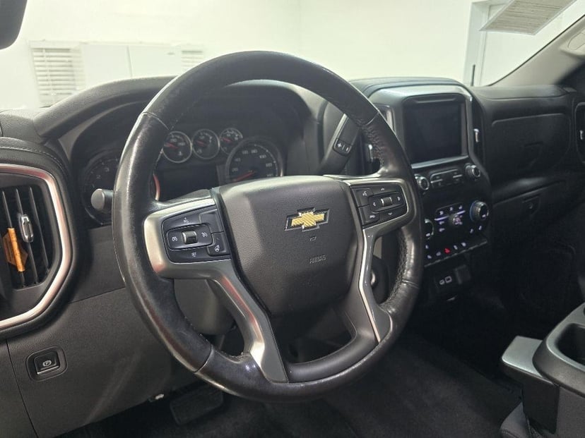 2020 CHEVROLET Silverado - Image 14