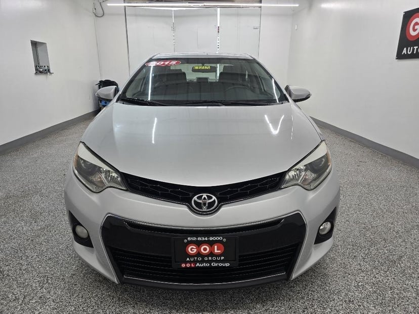 2015 TOYOTA Corolla - Image 3