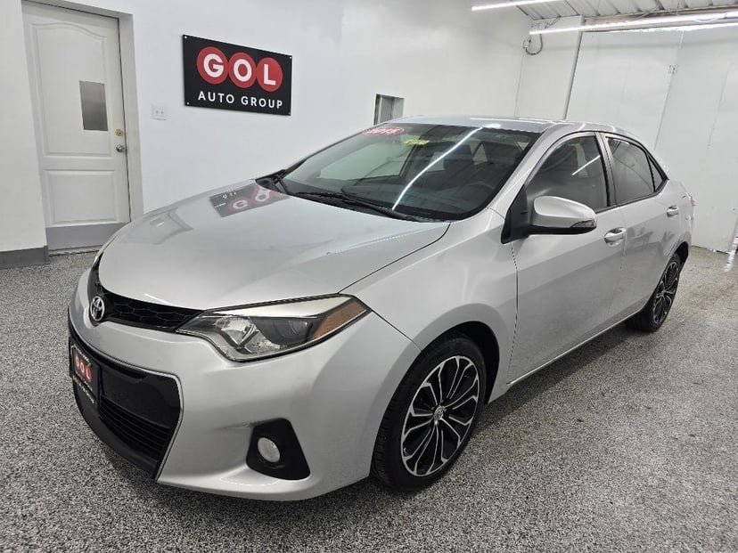 2015 TOYOTA Corolla