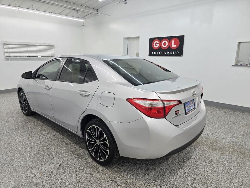 2015 TOYOTA Corolla - Image 4