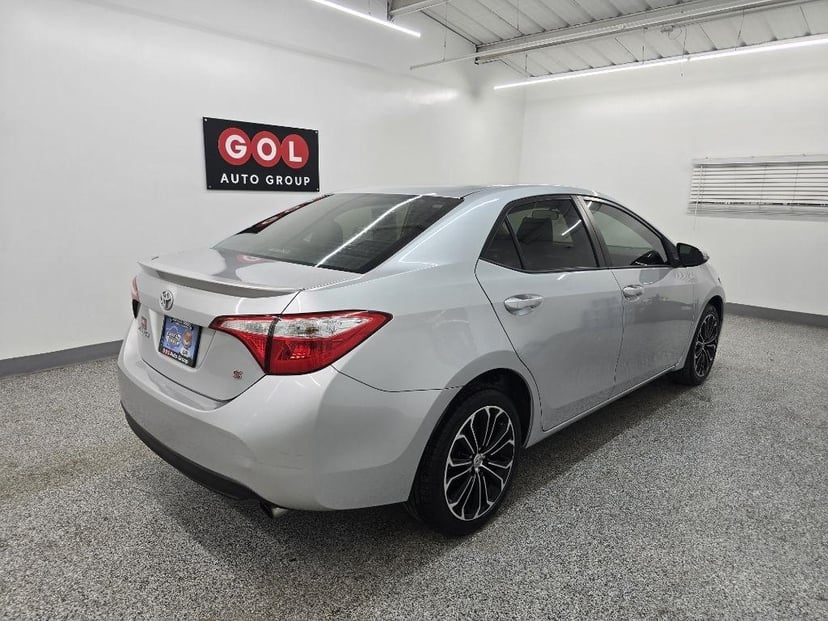 2015 TOYOTA Corolla - Image 6