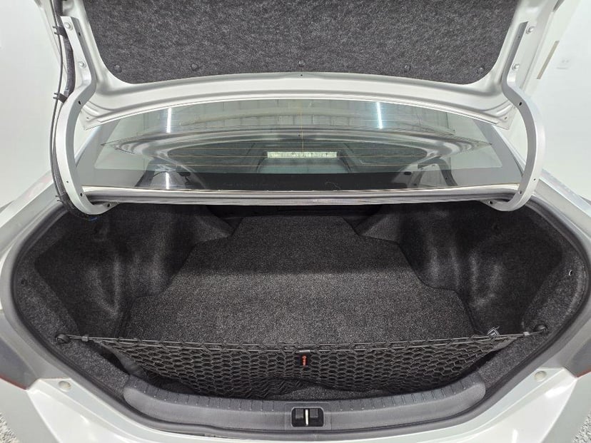 2015 TOYOTA Corolla - Image 16
