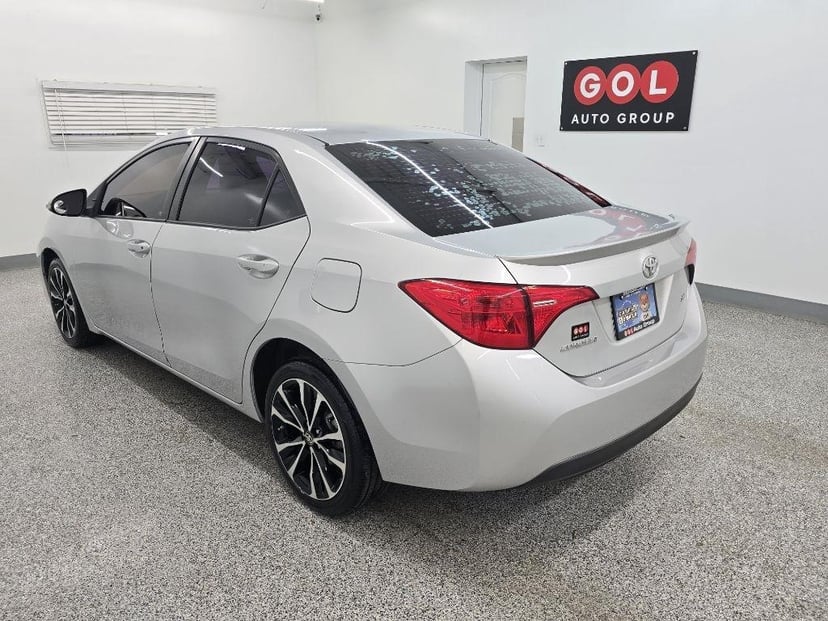 2017 TOYOTA Corolla - Image 4