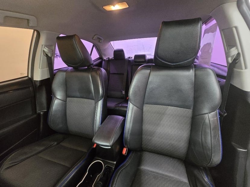 2017 TOYOTA Corolla - Image 10