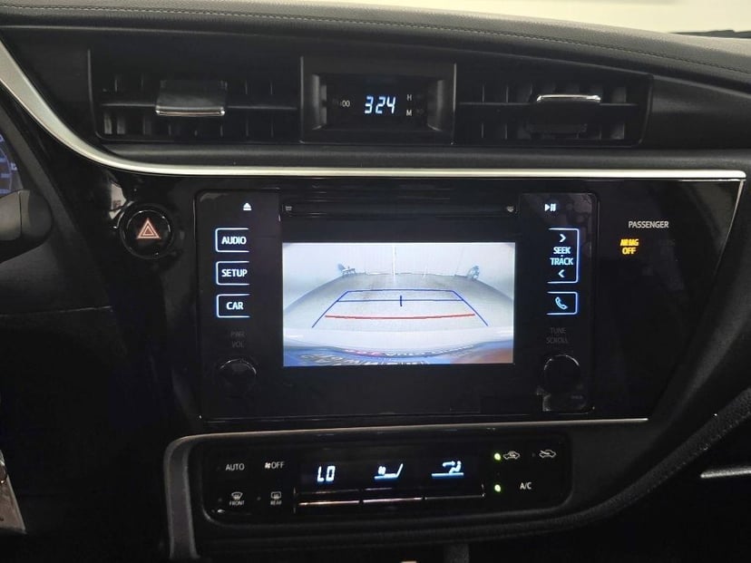 2017 TOYOTA Corolla - Image 25