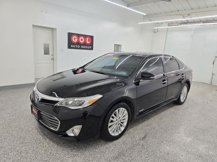 2013 TOYOTA Avalon