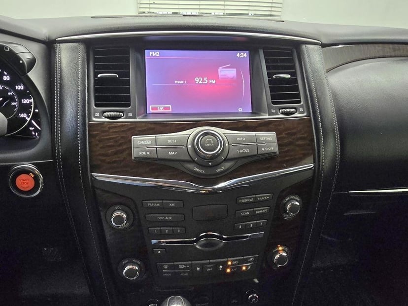 2017 NISSAN Armada - Image 27