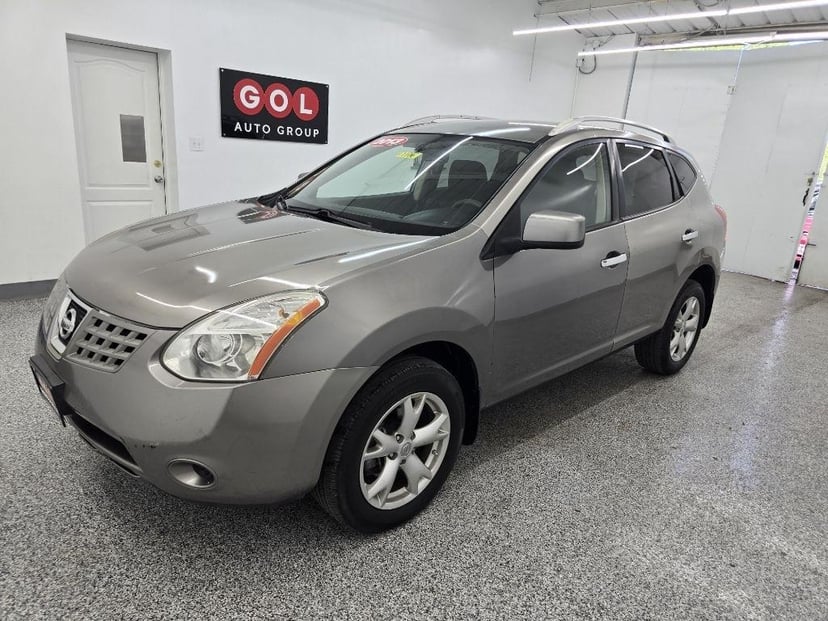 2010 NISSAN Rogue