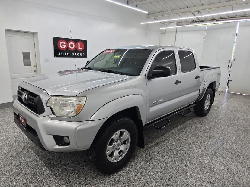 2012 TOYOTA Tacoma