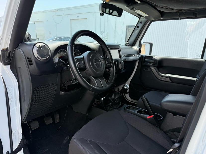 2014 JEEP Wrangler - Image 9
