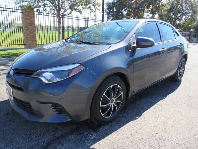 2016 TOYOTA Corolla