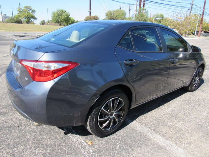 2016 TOYOTA Corolla - Image 5