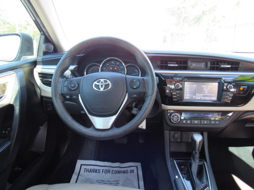 2016 TOYOTA Corolla - Image 17