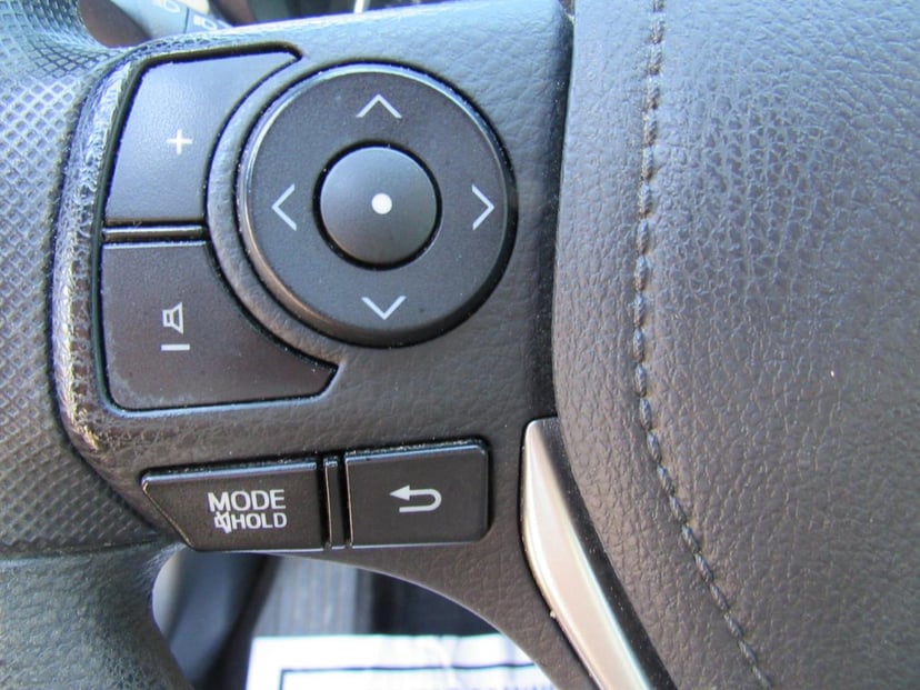 2016 TOYOTA Corolla - Image 20