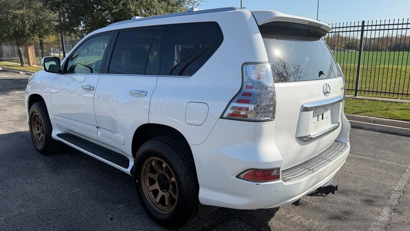 2017 LEXUS GX - Image 7