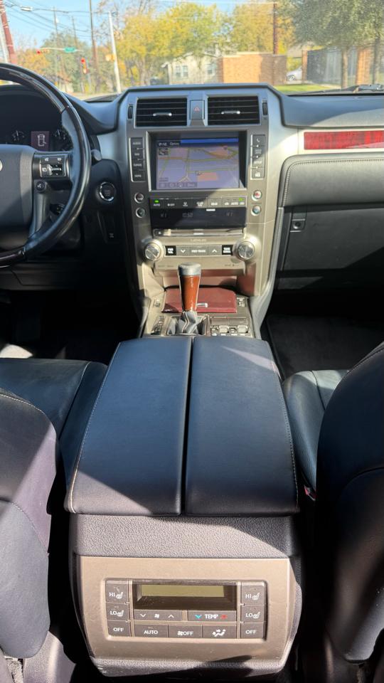 2017 LEXUS GX - Image 21