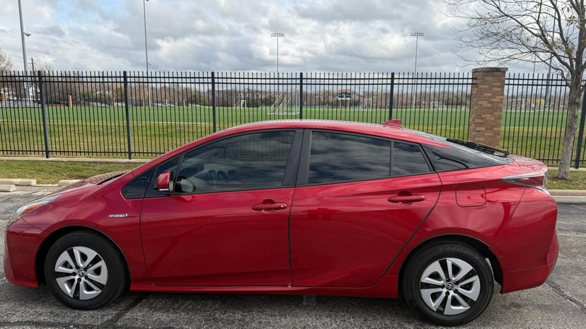 2018 TOYOTA Prius - Image 8
