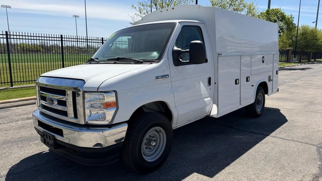 2021 FORD E-Series