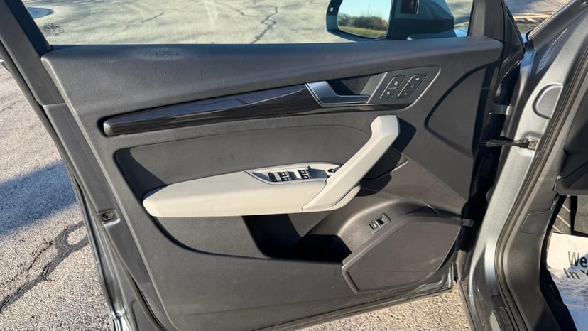 2018 AUDI Q5 - Image 10