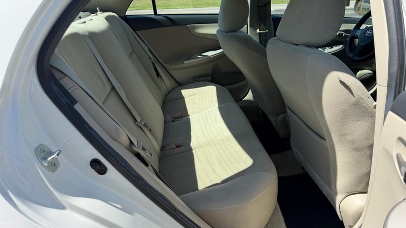 2013 TOYOTA Corolla - Image 15