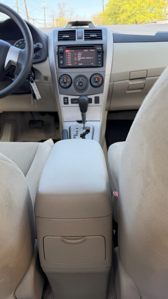 2013 TOYOTA Corolla - Image 16