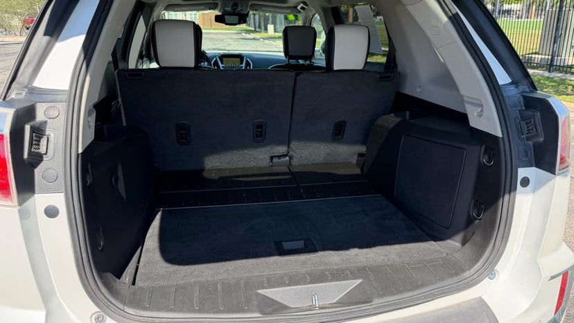2017 GMC Terrain - Image 11