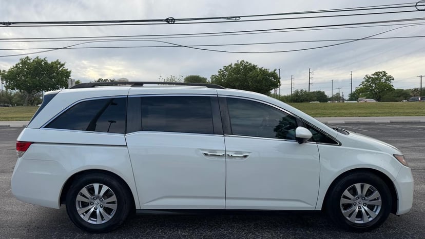 2016 HONDA Odyssey - Image 4
