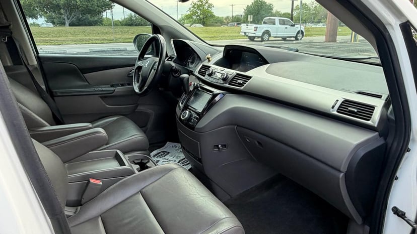 2016 HONDA Odyssey - Image 12