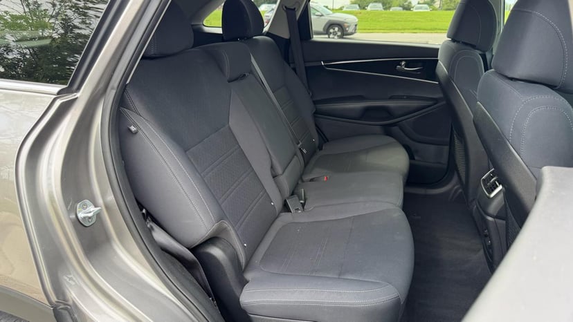 2017 KIA Sorento - Image 17